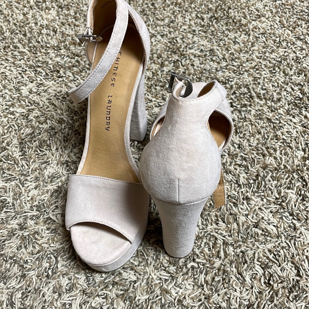 Chinese Laundry Blush Pink Platform heels.